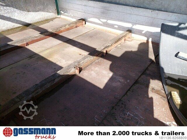 Φορτηγό με επίπεδη καρότσα  - Pritsche