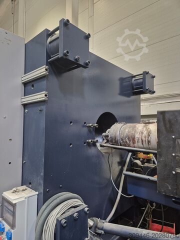 Enjeksiyonlu kalıp makinası BATTENFELD HM 6500/5400