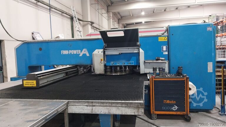 Ponsmachine FINNPOWER Serie A S