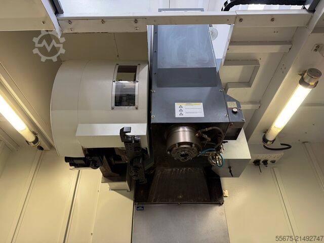 Függőleges megmunkáló központ Akira Seiki 4.5 XP