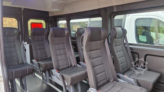 Minibusz FIAT Opel Movano und Ducato Flexiboden 6 Schienen