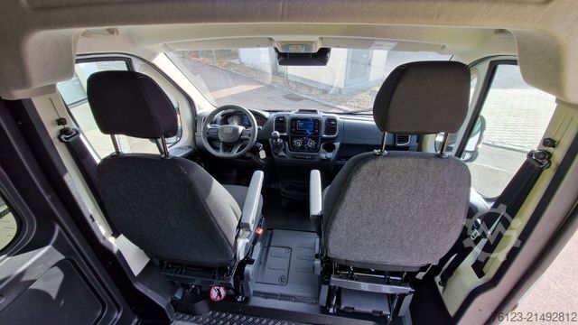 Minibusz FIAT Opel Movano und Ducato Flexiboden 6 Schienen