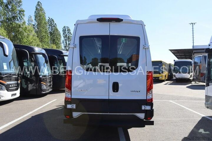 Minibus Iveco Daily Line New / 4 X UNITS / 65C18H8 4100L / Ai...