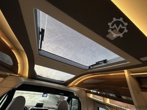 Yarı entegre karavan Eura Mobil Contura 766 EF