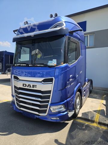 τυπική μονάδα τράκτορα DAF XG+530 FT