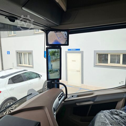 τυπική μονάδα τράκτορα DAF XG+530 FT