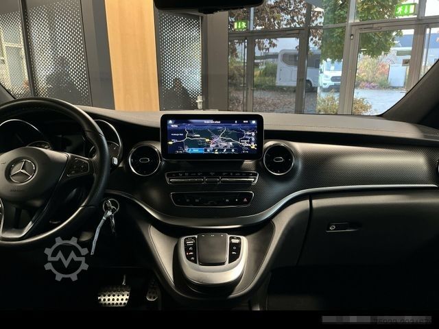Minibusz MERCEDES-BENZ V 300 d AVANTGARDE ED Lang LED+AIRM+PANO+NAV+AMG