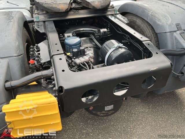 Standaard trekker MAN TGX 18.510 BLS*XLX*2xTank*Standklima*485 TKM*