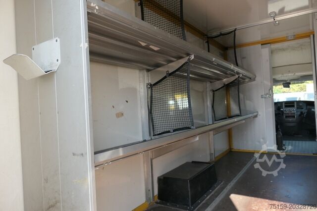 Dobozos furgon iveco Daily 35 S11 C30C AUTOMATIK KAMERA Regale LUFT DURCHGANG EURO-5 CoC