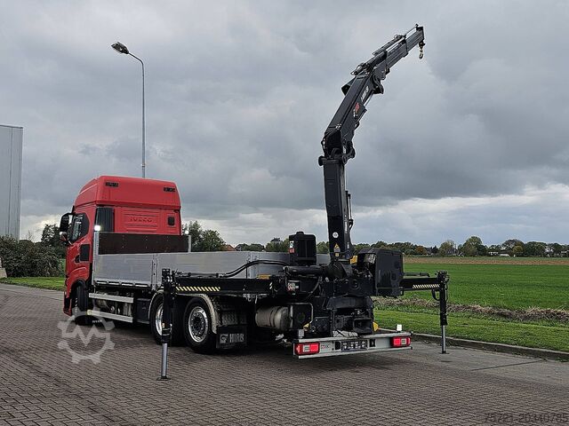 Πλατφόρμα φόρτωσης IVECO S-WAY AS260S46 6X2-4 HIAB 155-E2