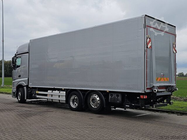 Bőrönd MERCEDES-BENZ ACTROS 2645 6X2*4 RET. 3T LIFT