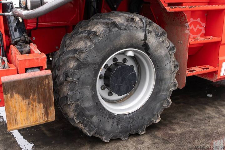 Telehandler Manitou MRT 2550