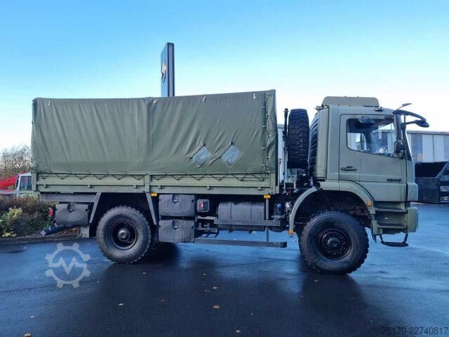 Kayar branda Mercedes-Benz Axor 1829 A 4x4 Pritsche/Plane 3 Stück
