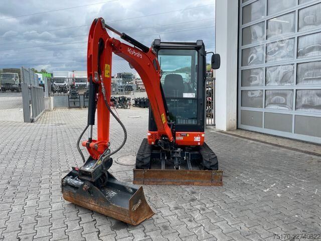 Mini ekskavatör Kubota KX019-4 / nur 299h / 2024 / Löffelpaket