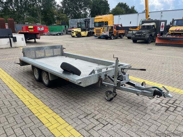 Furgone trasportatore di auto Helpo 2CB2