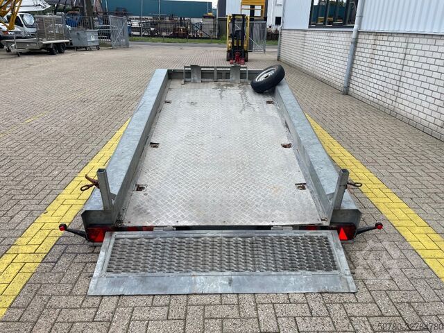 Furgone trasportatore di auto Helpo 2CB2