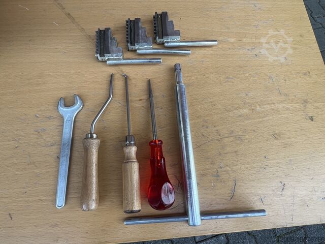 Slangenbindmachine Prey SEM