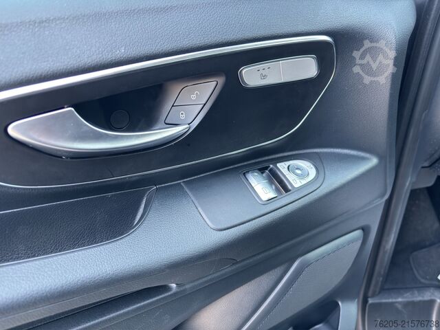 Minibus Mercedes-Benz Vito 114 CDI Tourer PRO Lang ACC AHK AUT Kam. LM