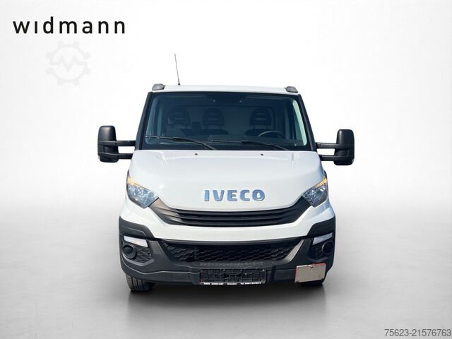 Vrachtwagen met bakwagen IVECO Daily Koffer LBW Klima