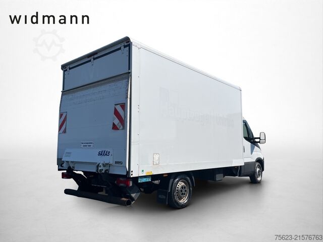 Vrachtwagen met bakwagen IVECO Daily Koffer LBW Klima