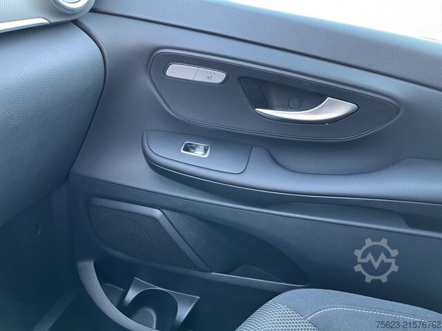 Minibus Mercedes-Benz V 250 d 4MATIC EDITION Score Comand LED Kamera