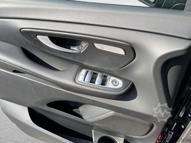 Minibus Mercedes-Benz V 250 d 4MATIC EDITION Score Comand LED Kamera