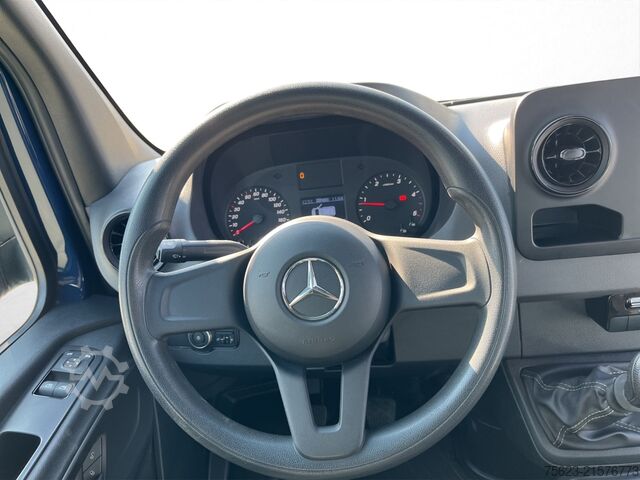 Pick-up bestelwagen Mercedes-Benz Sprinter 211 CDI  Doka Pritsche  Klima