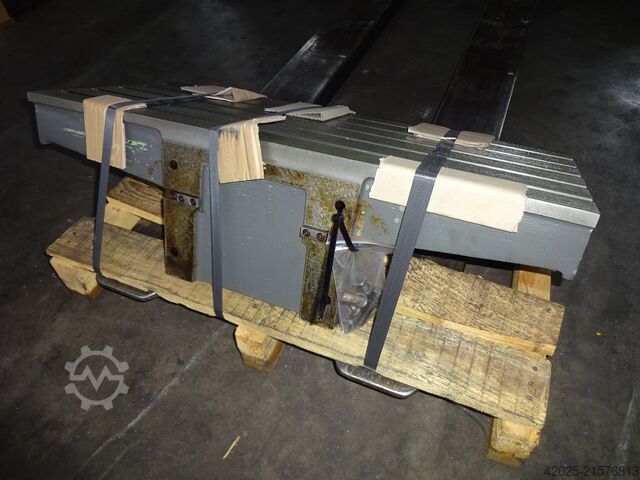 Hoektafel Universalfräsmaschine - Fester Tisch