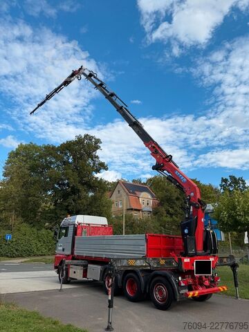 Camión volquete MAN TGS 35.480 8x4 KRAN+JIB 32m Kipper 5/6 Steuerkre