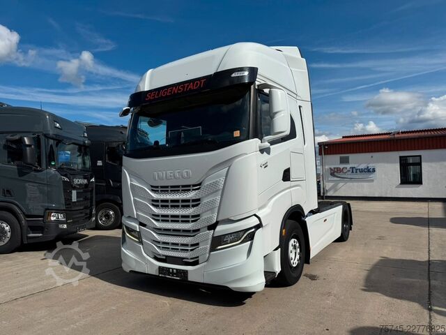 Trattore stradale standard IVECO S-WAY 480 * RETARDER * VOLLVERKLEIDUNG *