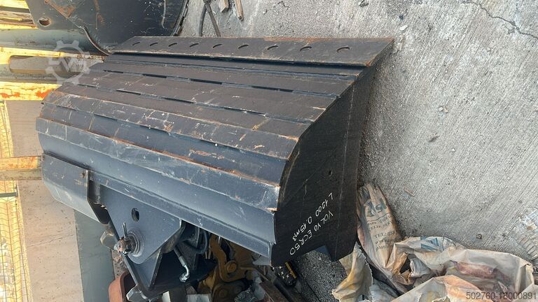 Găleată basculantă Volvo ECR50