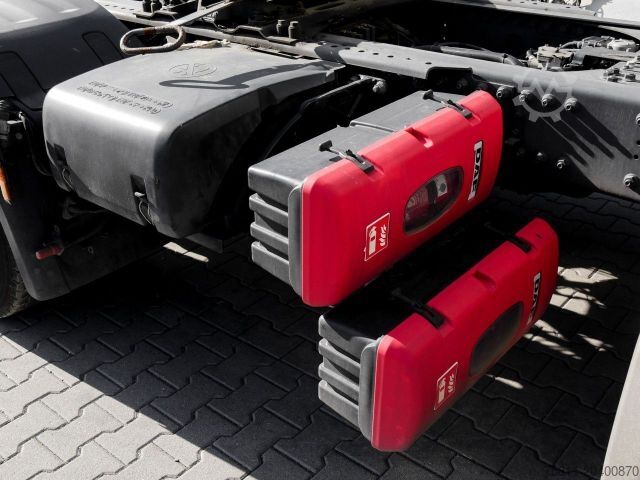 Standardowy ciągnik siodłowy DAF XF 480 FT SSC + MX-BREAK + 545l TANK Klima ZV