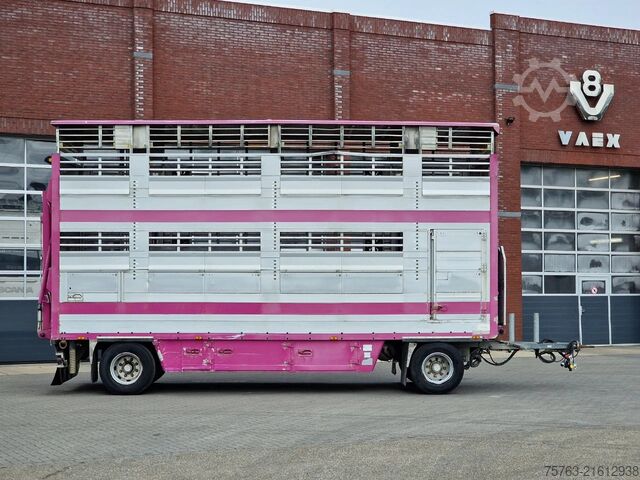 Szarvasmarha-szállítás Pezzaioli 2 deck livestock - Lifting floor - Lifting roof...