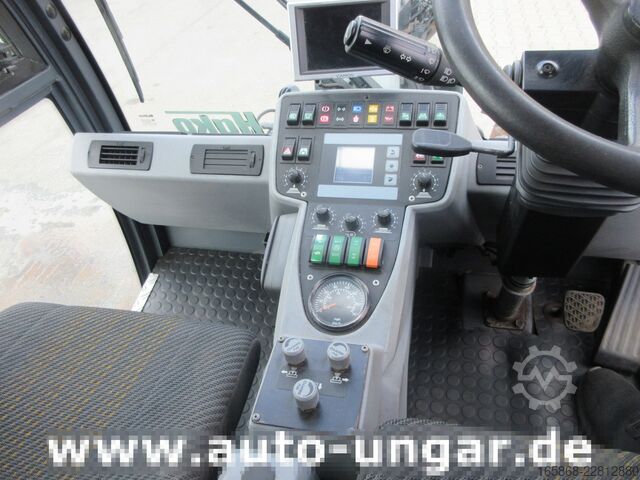 Zamiatarka drogowa Hako CityMaster CM 2000 Bj. 2015 2-Besen-Syst