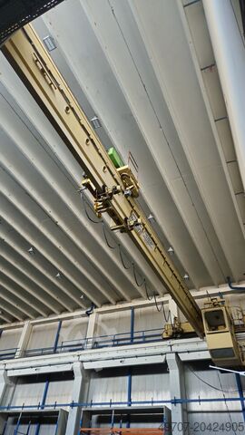 Suwnica pomostowa, wysokość podnoszenia: 10 m, rozpiętość: 16,3 m STAHL