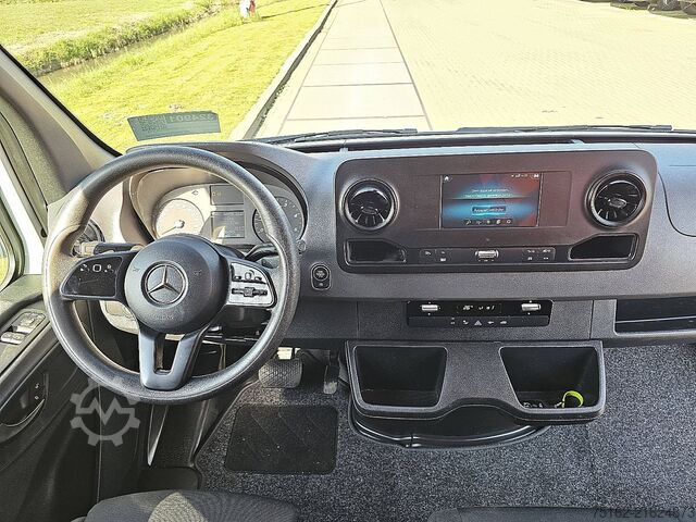 Yüksek tavanlı istasyon vagonu MERCEDES-BENZ SPRINTER 314 L2H2 Mbux RWD Euro6!