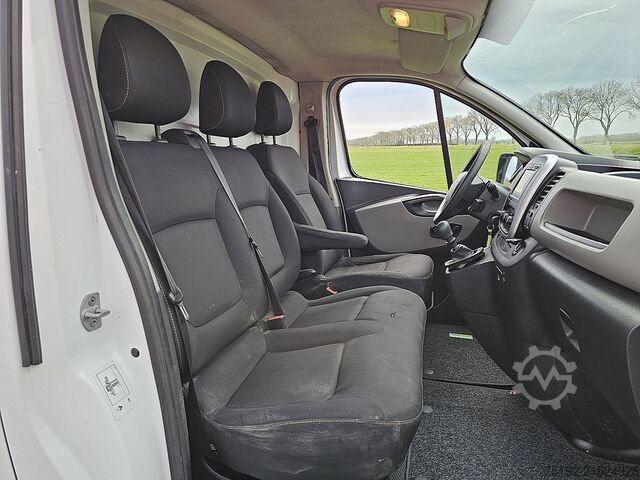 High-roof van RENAULT TRAFIC 1.6 DCI L2H1 Airco Imperiaal
