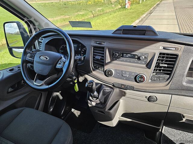 High-roof van FORD TRANSIT 2.0 L2H2 Euro6 Trekhaak!