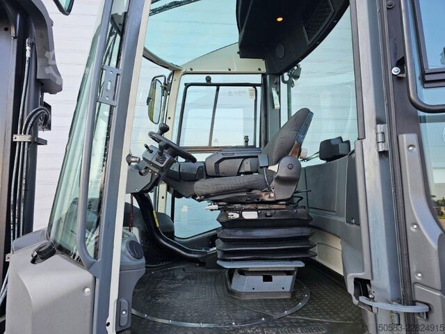 Elektrisk 4 -hjulet gaffeltruck Kalmar ECG80-6 - Drehsitz