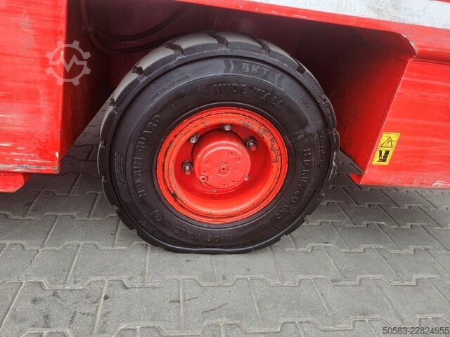 Sidelæsser gaffeltruck B-P Battioni e Pagani HT5KU