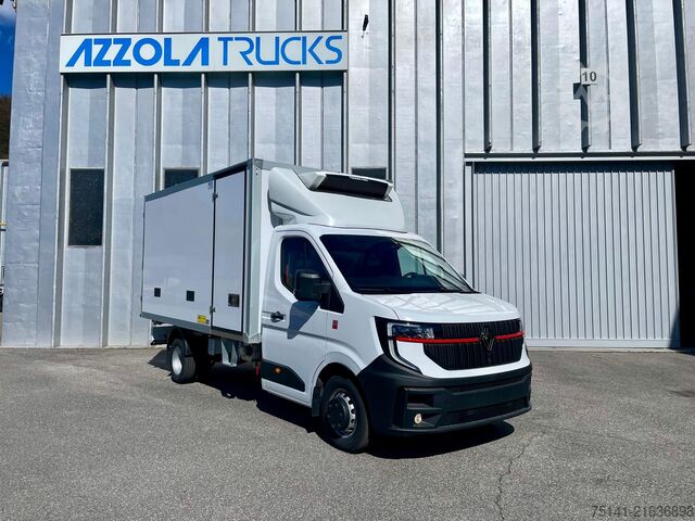 8 EPAL refrigerated insulated van Renault Master 170.35