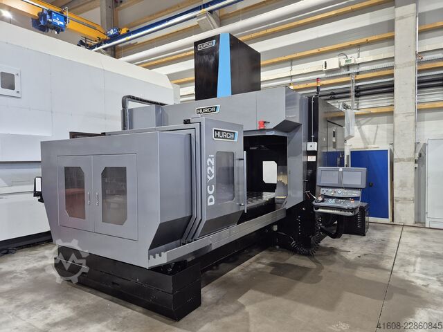 Pionowe centrum obróbcze HURCO DCX 22i