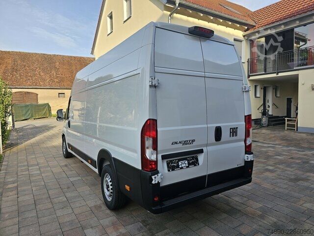Skåpbil Fiat Ducato 35 MAXI L5H3 L4H3 17m³ 270° Schwingsitz