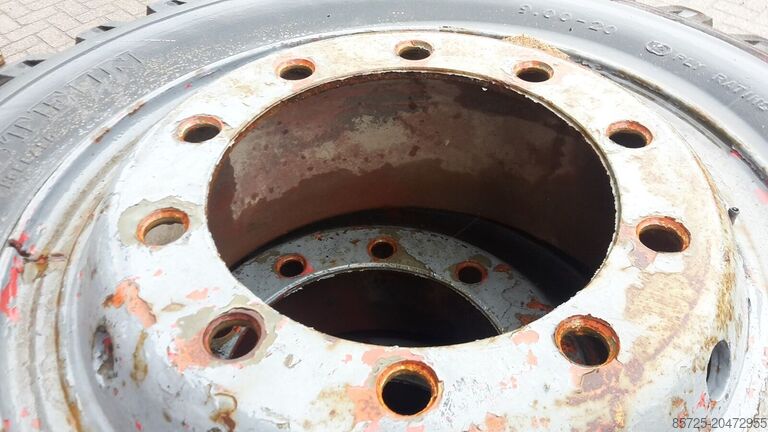 Kolo s pneumatikou Vredestein