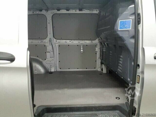 Furgon blaszak Mercedes-Benz eVito 111 Kasten Lang