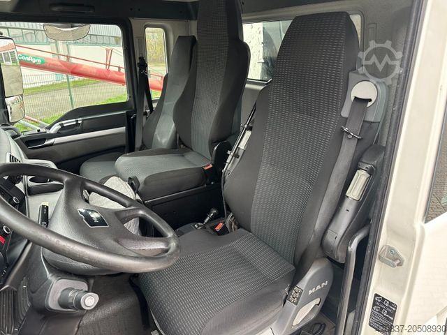 Garbage truck MAN TGS 26.320 / Faun Rotopress