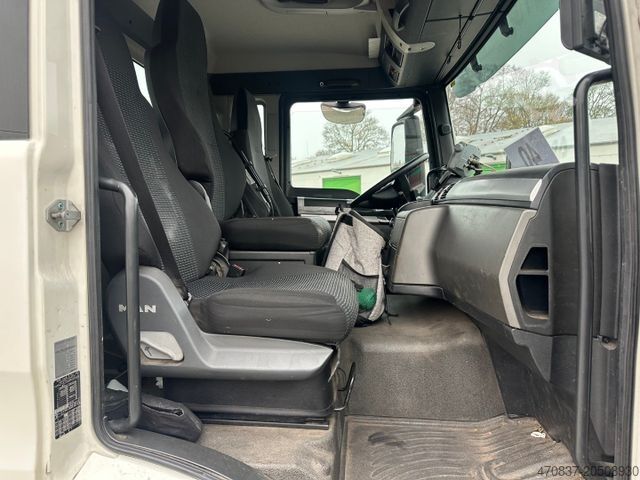 Garbage truck MAN TGS 26.320 / Faun Rotopress