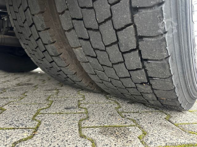 Garbage truck MAN TGS 26.320 / Faun Rotopress