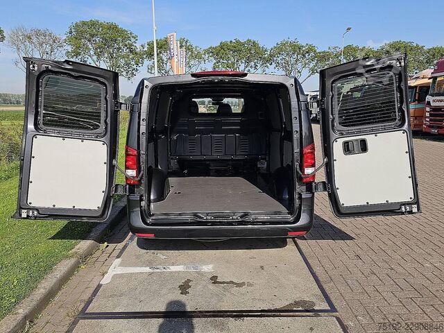  MERCEDES-BENZ EVITO L2 Bumpers-Kleur 66kWh 280KM WLTP Airco A...