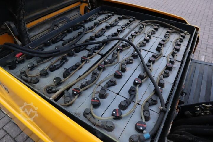 Vorkheftruck Jungheinrich EFG535 Electric, Lifting Height 4700mm, Freelift 1